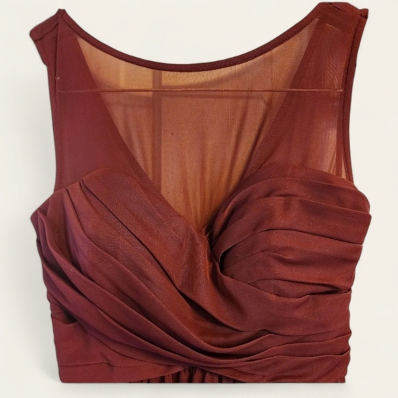 David's Bridal Burgundy Chiffon Maxi Dress Formal Gown Sleeveless Bridesmaid - 0 - Picture 4 of 7